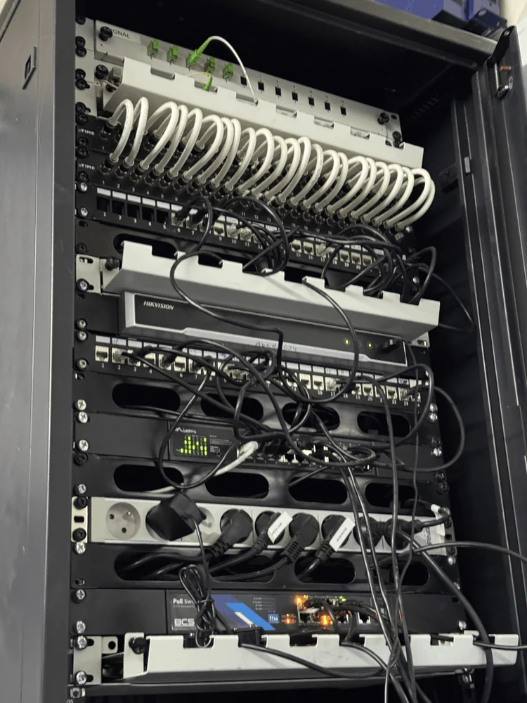 Sieci teletechniczne, LAN i światłowody FTTH